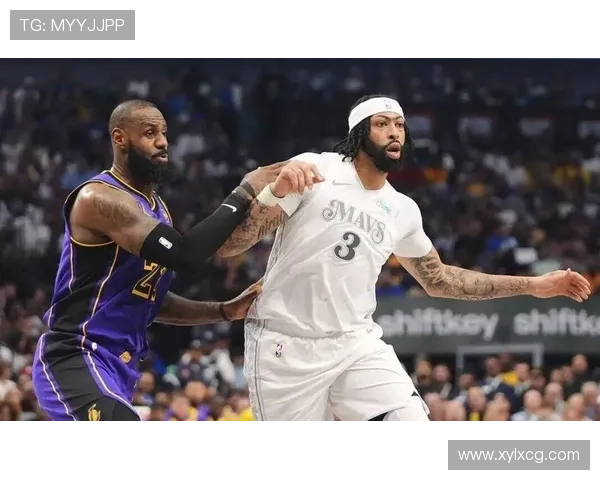 安东尼·戴维斯挡拆连续制造威胁，助力湖人内线效率显著提升